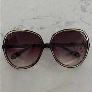 Oliver Peoples Elegant Brown and Gold Sunglasses